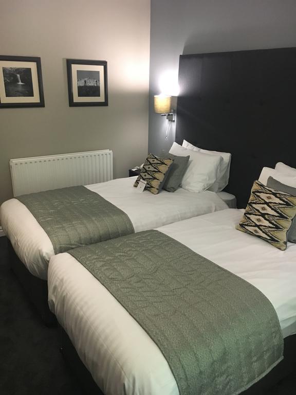 Stafford South Hatherton Hotel Penkridge Kültér fotó
