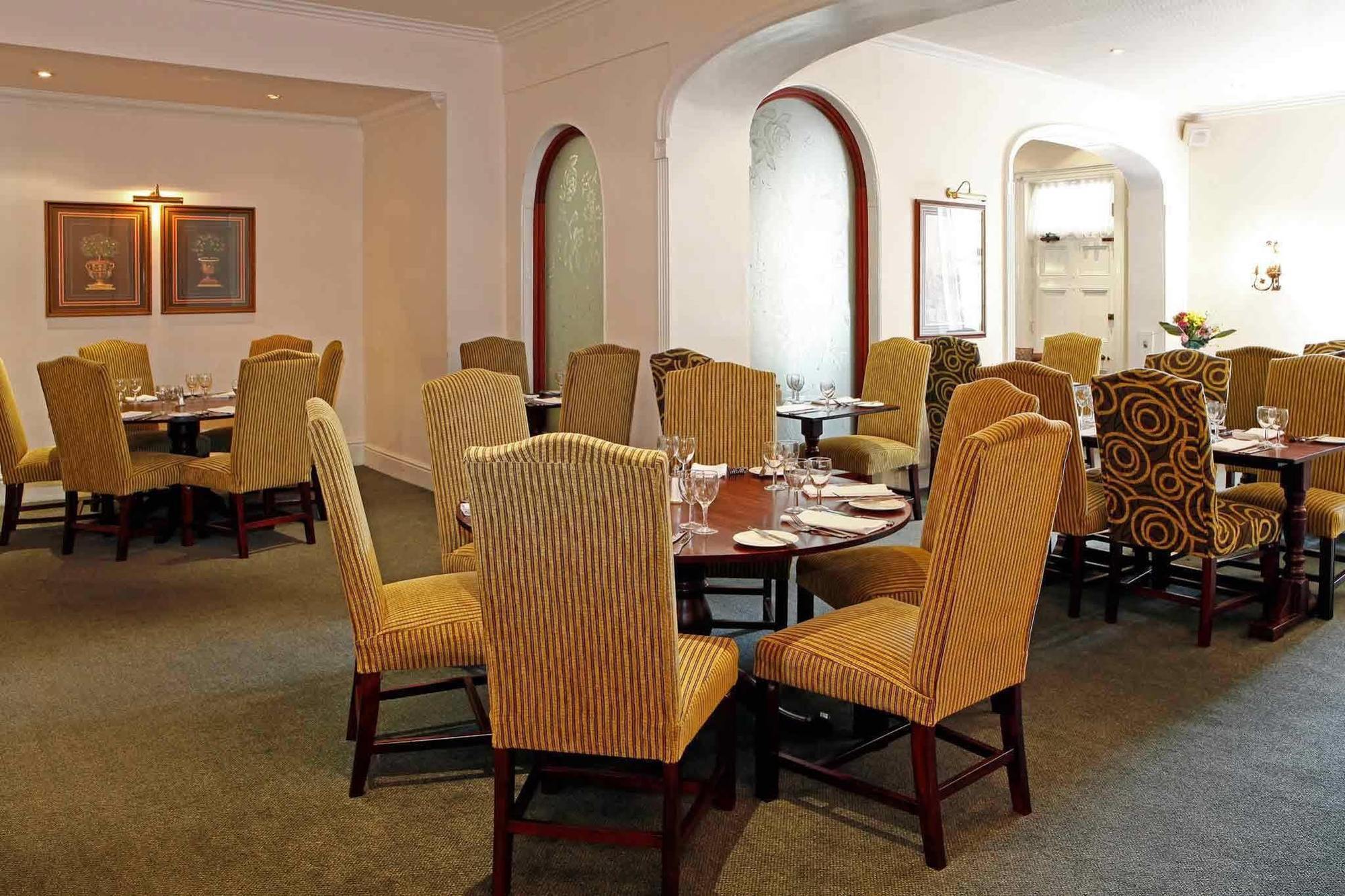 Stafford South Hatherton Hotel Penkridge Kültér fotó