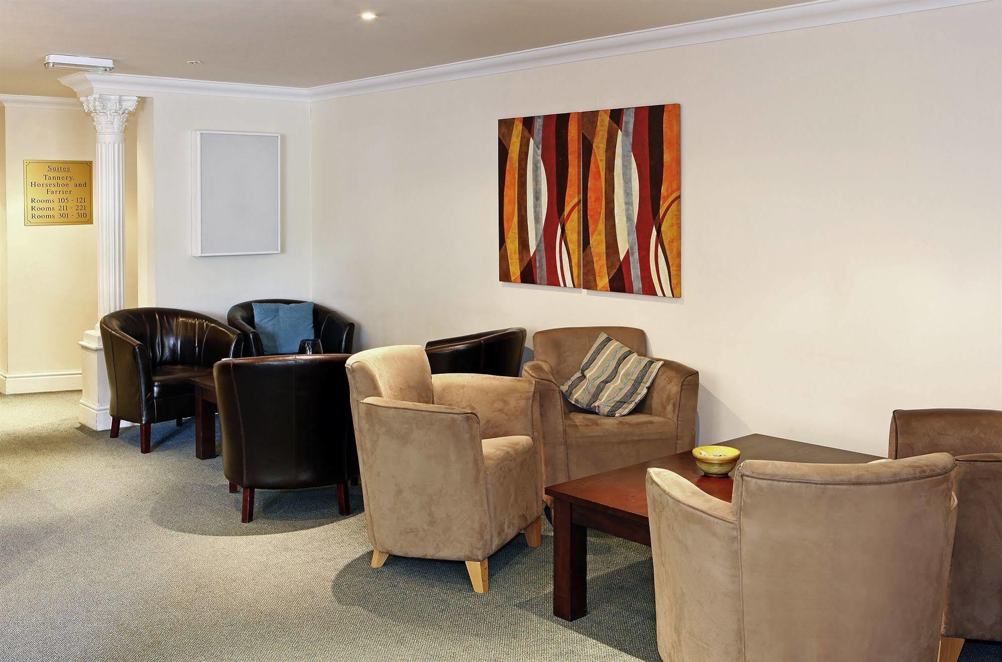 Stafford South Hatherton Hotel Penkridge Kültér fotó
